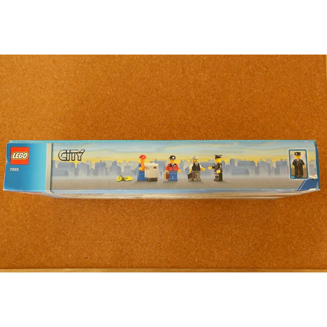 Lego(レゴ)の未開封品　レア品 LEGO CITY レゴシティー 旅客機 5-12 7893 キッズ/ベビー/マタニティのおもちゃ(積み木/ブロック)の商品写真