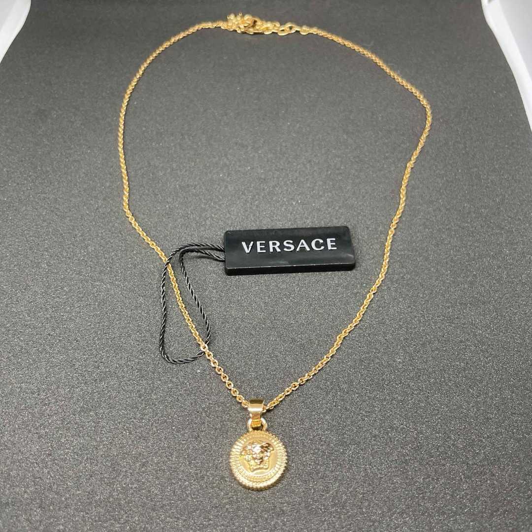 アクセサリーVersace ネックレス　メドゥーサ　⭐︎人気⭐︎