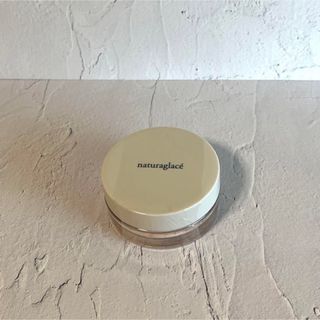 ナチュラグラッセ(naturaglace)の【未使用】ナチュラグラッセ　ルースパウダー　01  ルーセントベージュ(フェイスパウダー)