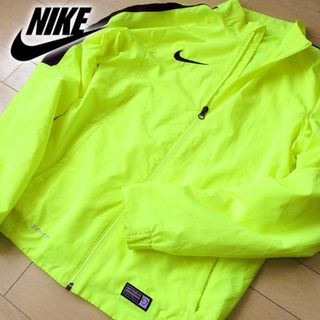 NIKEウインドブレーカー イエロー