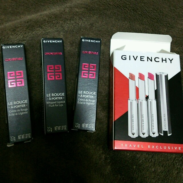 GIVENCHY(ジバンシィ)のジバンシィ 口紅 セット バラ売り 今だけ値引き 早い者勝ち コスメ/美容のベースメイク/化粧品(口紅)の商品写真