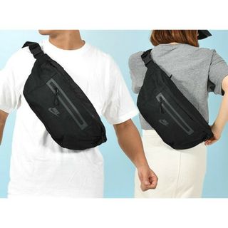 ナイキ(NIKE)のあさ様専用  ナイキ エレメンタル ウエストパック ショルダー バッグ(バッグパック/リュック)