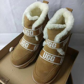 未使用』UGG アグ ブーツ ニューメル モールデッド ロゴ ベルクロ-