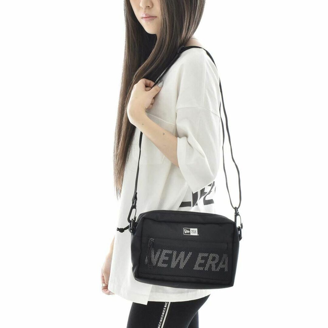 【色: ブラック】ニューエラ NEWERA Shoulder Pouch Lar メンズのバッグ(その他)の商品写真