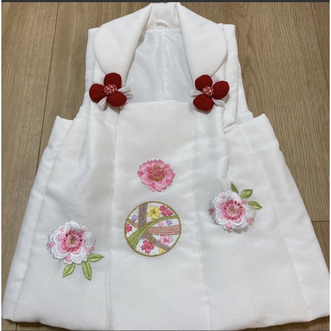 3歳 七五三】 3歳着物 女の子 赤 被布 花柄 花ひめ 着物 3歳 七五三】 3歳着物 女の子 赤 被布 花柄 花ひめ 着物