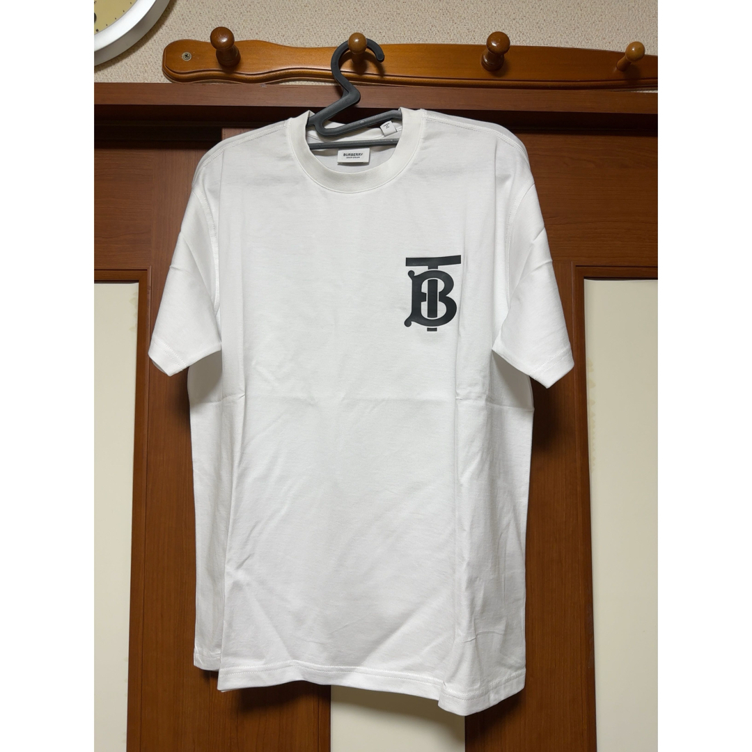 BURBERRY   値下げ!新品未使用品BURBERRY ワンポイント Tシャツ XS