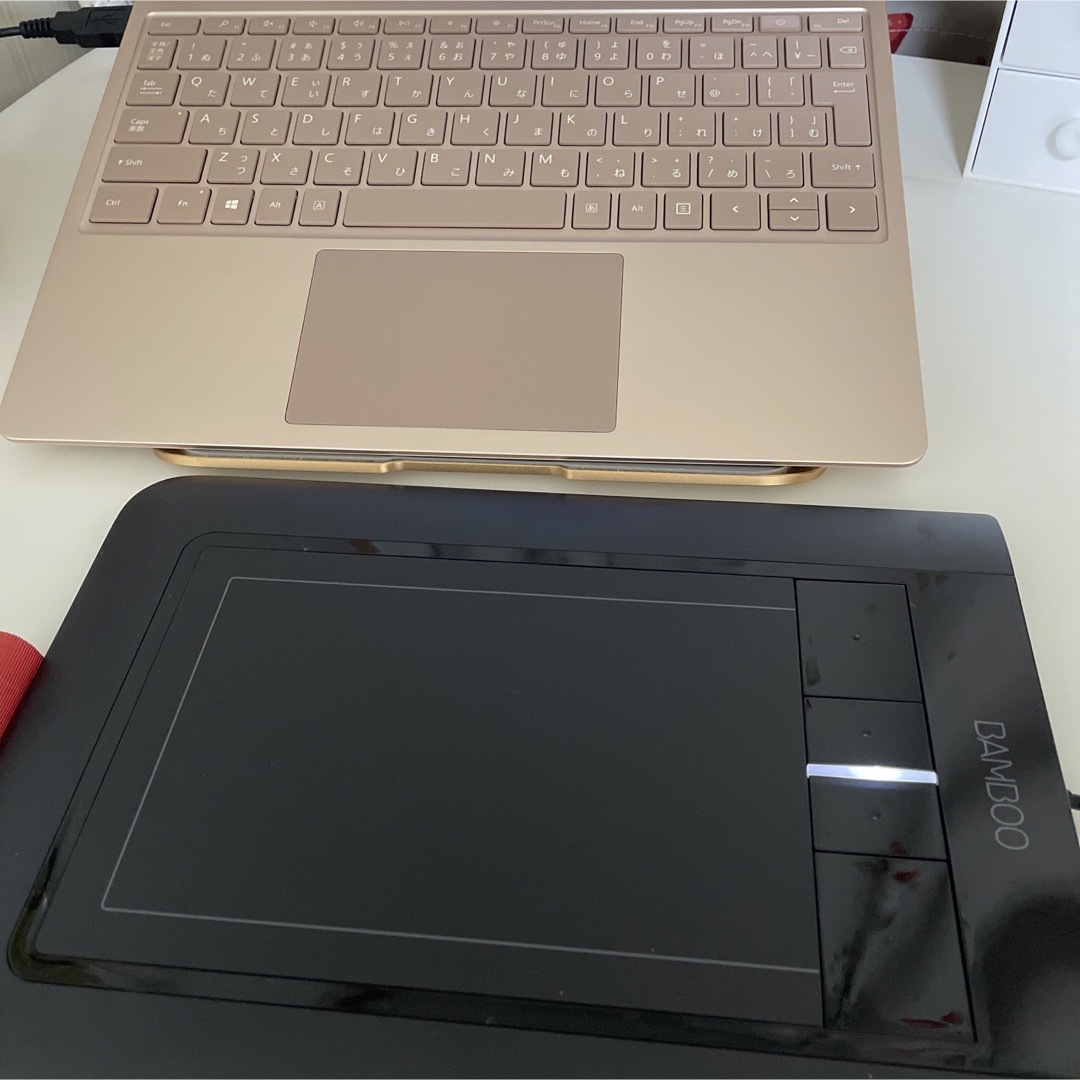 Wacom(ワコム)のペンタブ　BAMBOO Wacom ペンタブレットCTH-460/K0 スマホ/家電/カメラのPC/タブレット(PC周辺機器)の商品写真