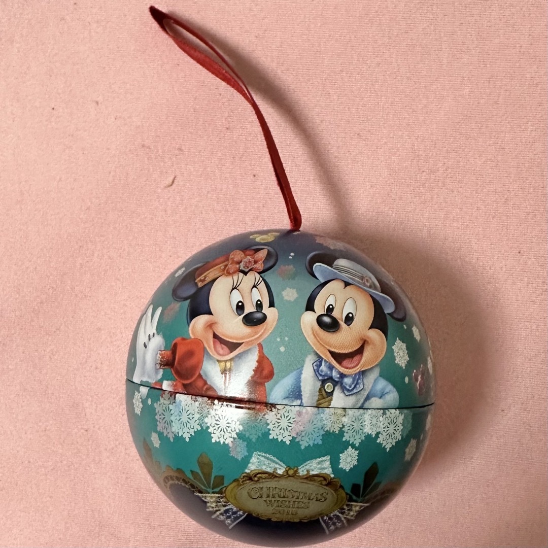 Disney(ディズニー)のディズニー シー 15周年 カラー オブ クリスマス  チャーム エンタメ/ホビーのおもちゃ/ぬいぐるみ(キャラクターグッズ)の商品写真