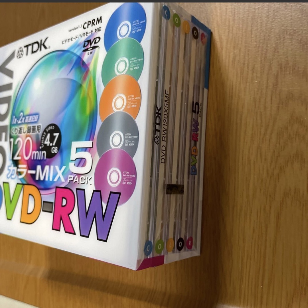 TDK(ティーディーケイ)のTDK  DVD-RW  5パック　120X5MF エンタメ/ホビーのDVD/ブルーレイ(その他)の商品写真