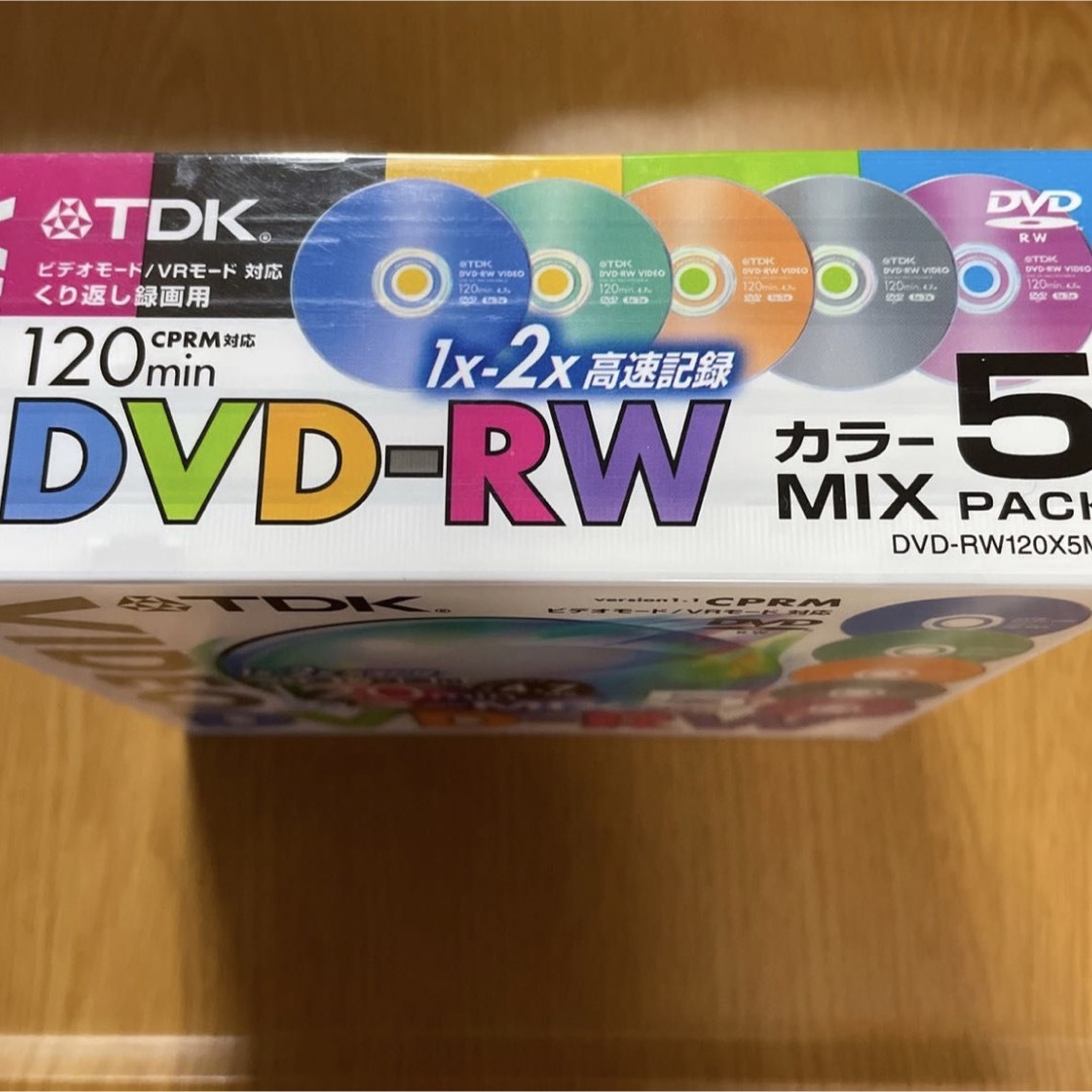 TDK(ティーディーケイ)のTDK  DVD-RW  5パック　120X5MF エンタメ/ホビーのDVD/ブルーレイ(その他)の商品写真