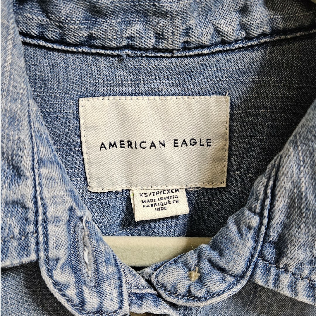 American Eagle(アメリカンイーグル)のアメリカンイーグル　デニムシャツ レディースのトップス(シャツ/ブラウス(長袖/七分))の商品写真