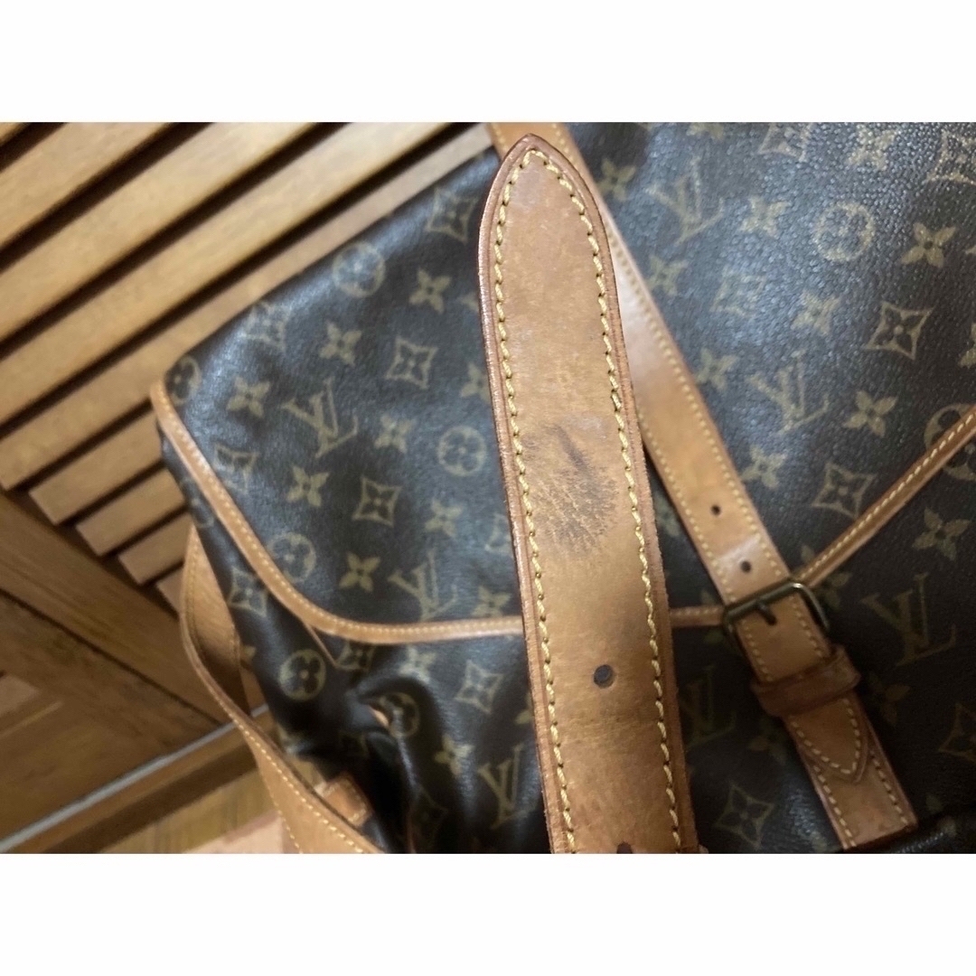 LOUIS VUITTON(ルイヴィトン)のルイヴィトン　ソミュール　ショルダーバッグ レディースのバッグ(ショルダーバッグ)の商品写真