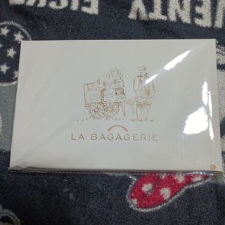 ラバガジェリー(LA BAGAGERIE)のおしゃれ手帖 11月号付録(財布)