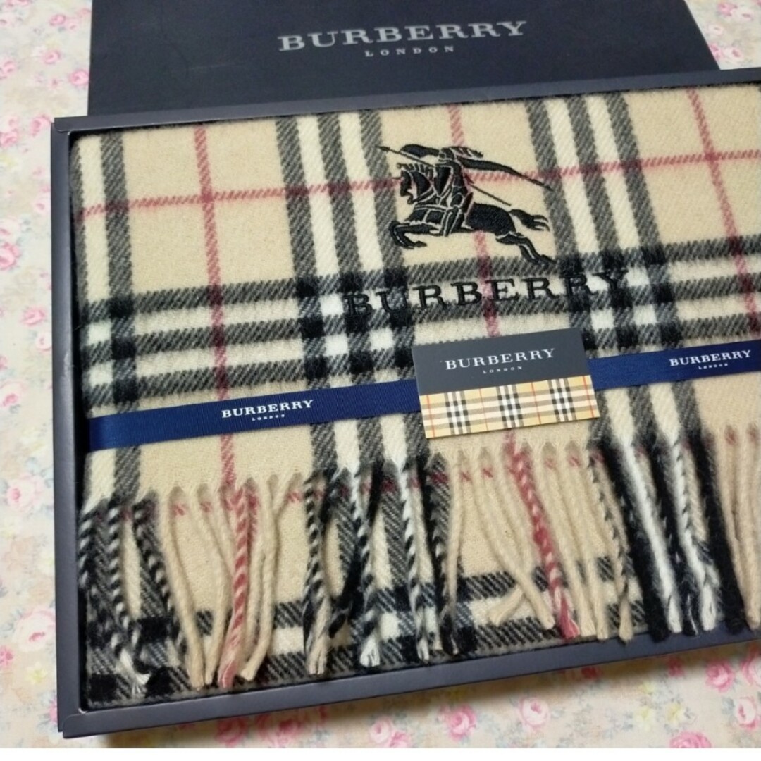 BURBERRY(バーバリー)のBURBERRY ひざ掛け バーバリー ウール 西川産業 チェック柄 レディースのファッション小物(その他)の商品写真