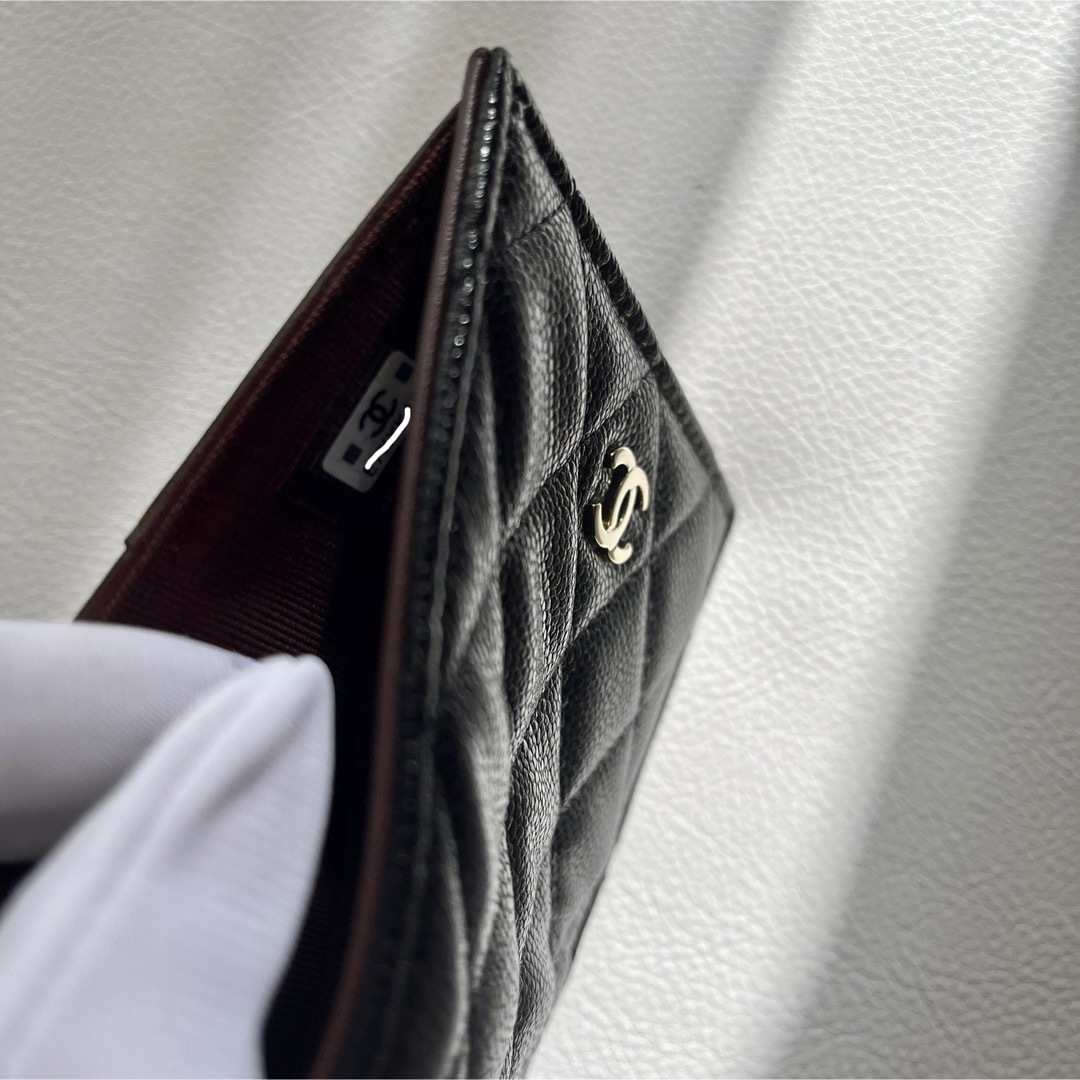 CHANEL(シャネル)のシャネル CHANEL 二つ折り スモールウォレット　ミニ財布 2023 レディースのファッション小物(財布)の商品写真