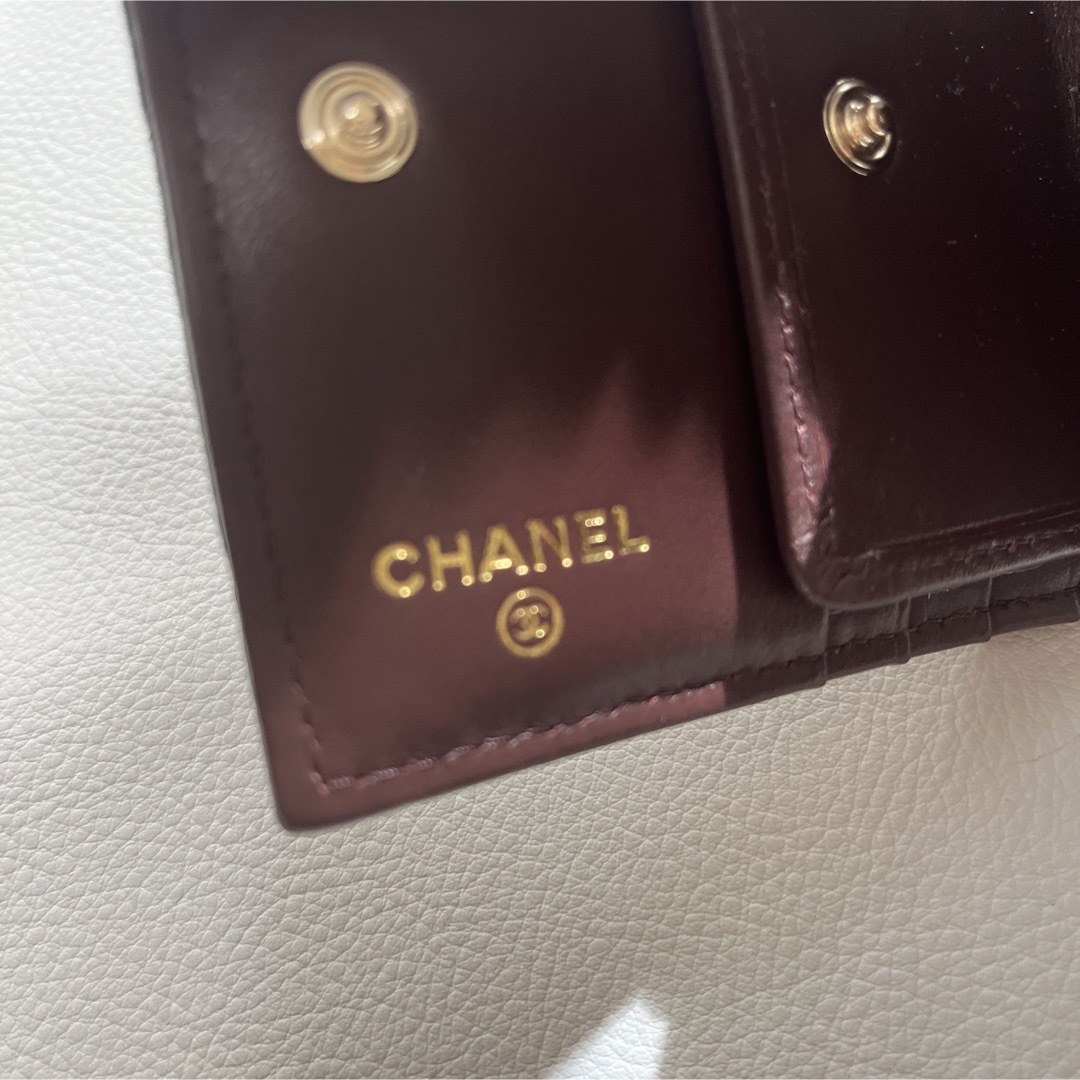 CHANEL(シャネル)のシャネル CHANEL 二つ折り スモールウォレット　ミニ財布 2023 レディースのファッション小物(財布)の商品写真