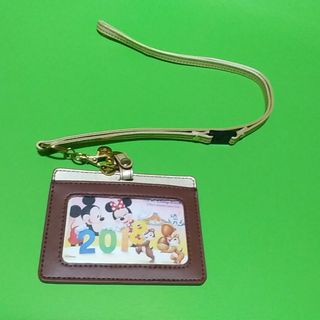 ディズニー(Disney)のディズニー　パスケース(パスケース/IDカードホルダー)