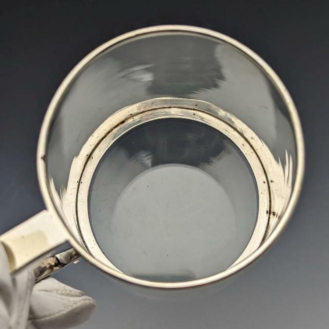 目立った傷や汚れのない美品機能英国アンティーク シルバープレート製 ガラス底 マグカップ