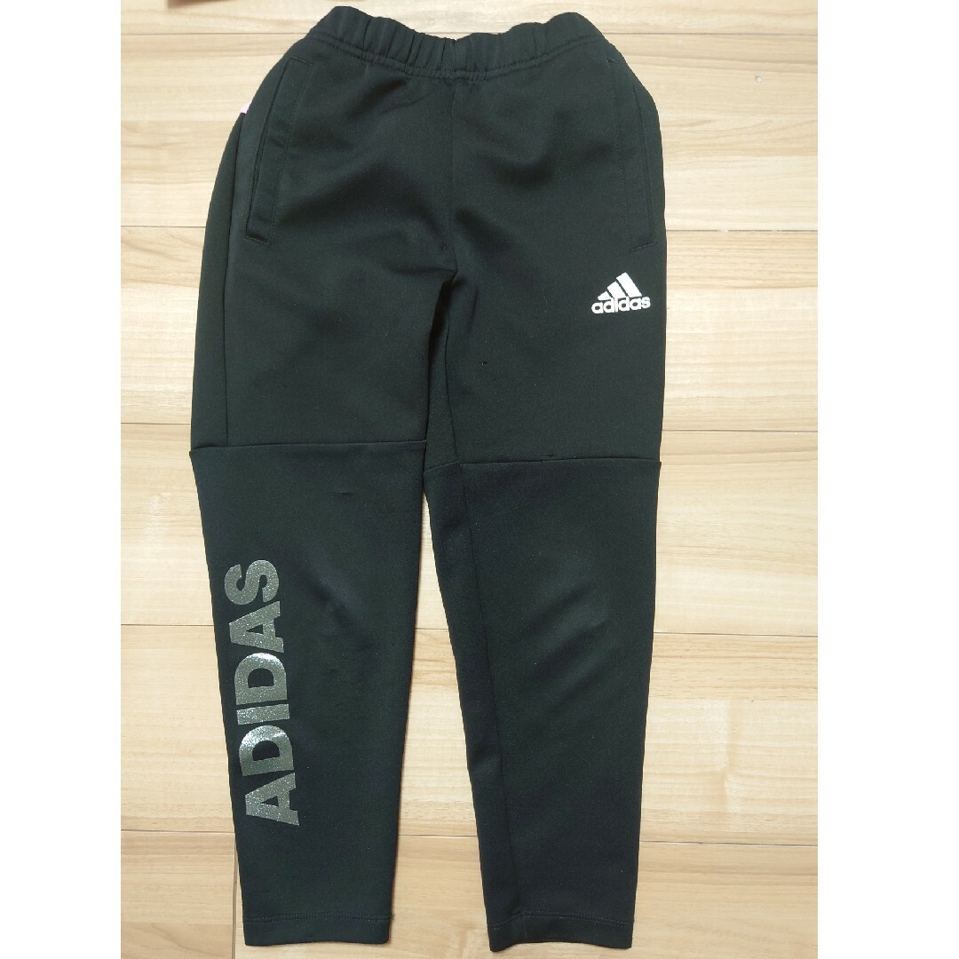 adidas(アディダス)のアディダス　ジャージ　女の子　130 キッズ/ベビー/マタニティのキッズ服女の子用(90cm~)(その他)の商品写真