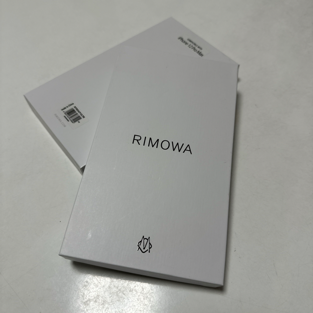 RIMOWA(リモワ)のRIMOWA iPhone12 Pro MAX用ケース　空箱 スマホ/家電/カメラのスマホアクセサリー(iPhoneケース)の商品写真