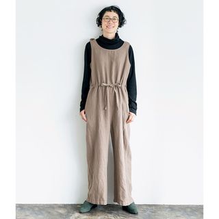 ネストローブ(nest Robe)のはなさん×Vlas Blomme 着心地のいい厚手リネンサロペット(サロペット/オーバーオール)