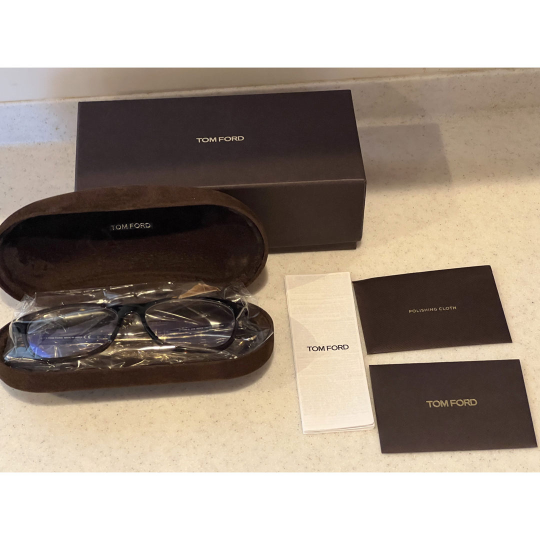 TOM FORD - トムフォード TF5589-B 052 ブルーライトカット チタニウム