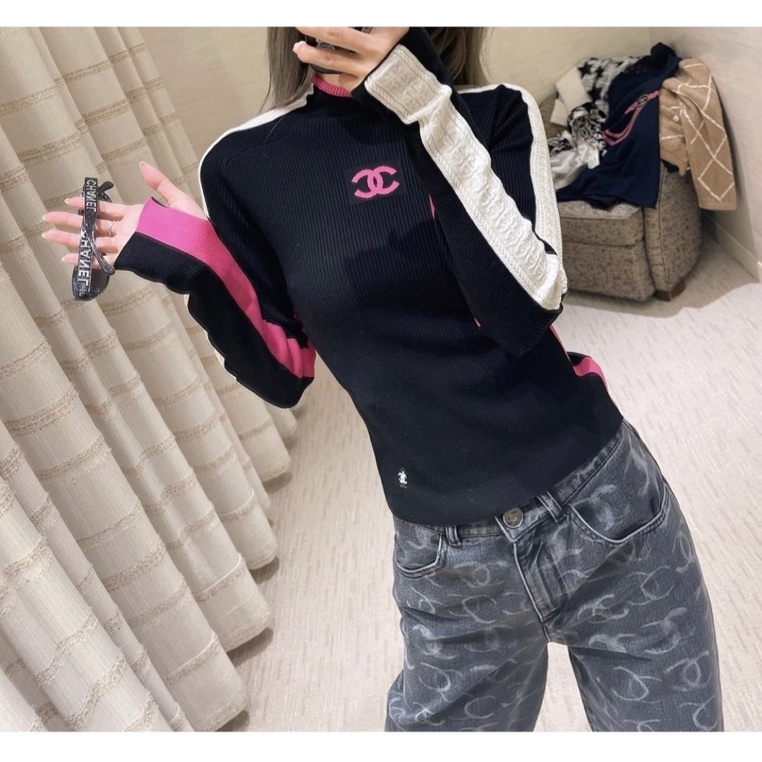 CHANEL シャネル ニット ココネージュ 23N ブラック 黒 ピンク 新品 CHANEL シャネル ニット ココネージュ 23N ブラック 黒 ピンク 新品