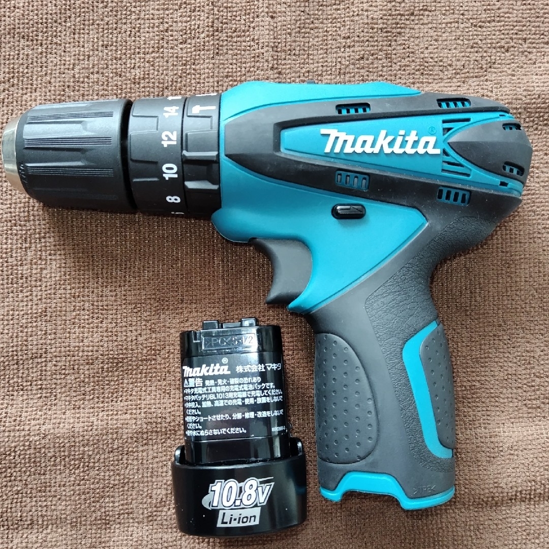 Makita(マキタ)の【マキタ】マキタ 充電式 震動ドライバ ドリル HP330D インテリア/住まい/日用品のインテリア/住まい/日用品 その他(その他)の商品写真