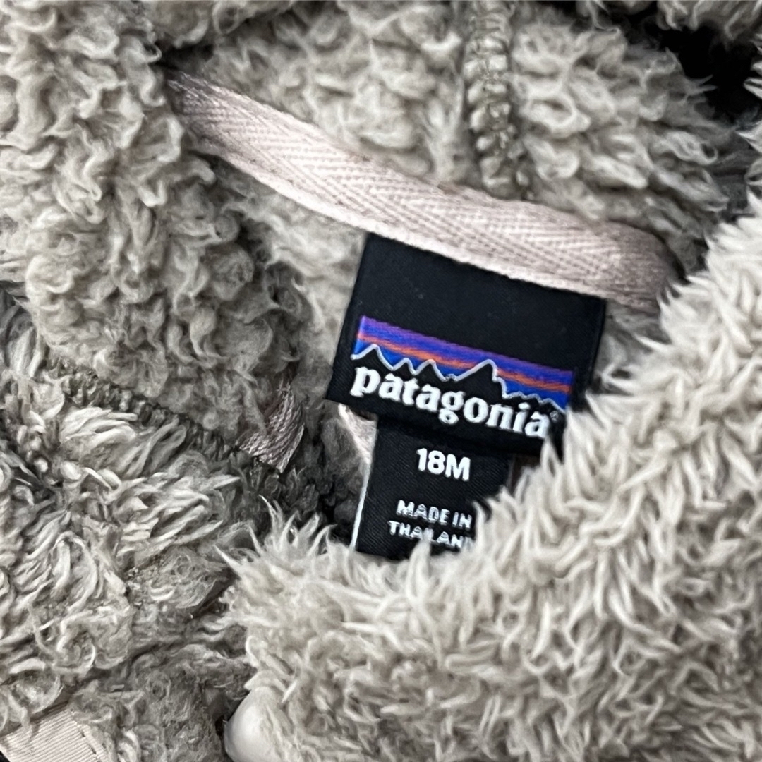 patagonia(パタゴニア)のパタゴニア　ベビー　フリースジャケット キッズ/ベビー/マタニティのベビー服(~85cm)(ジャケット/コート)の商品写真