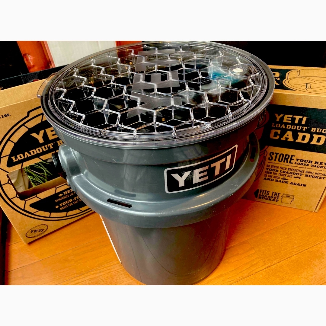 YETI(イエティ)のYETI バケツ　3点セット スポーツ/アウトドアのアウトドア(テーブル/チェア)の商品写真