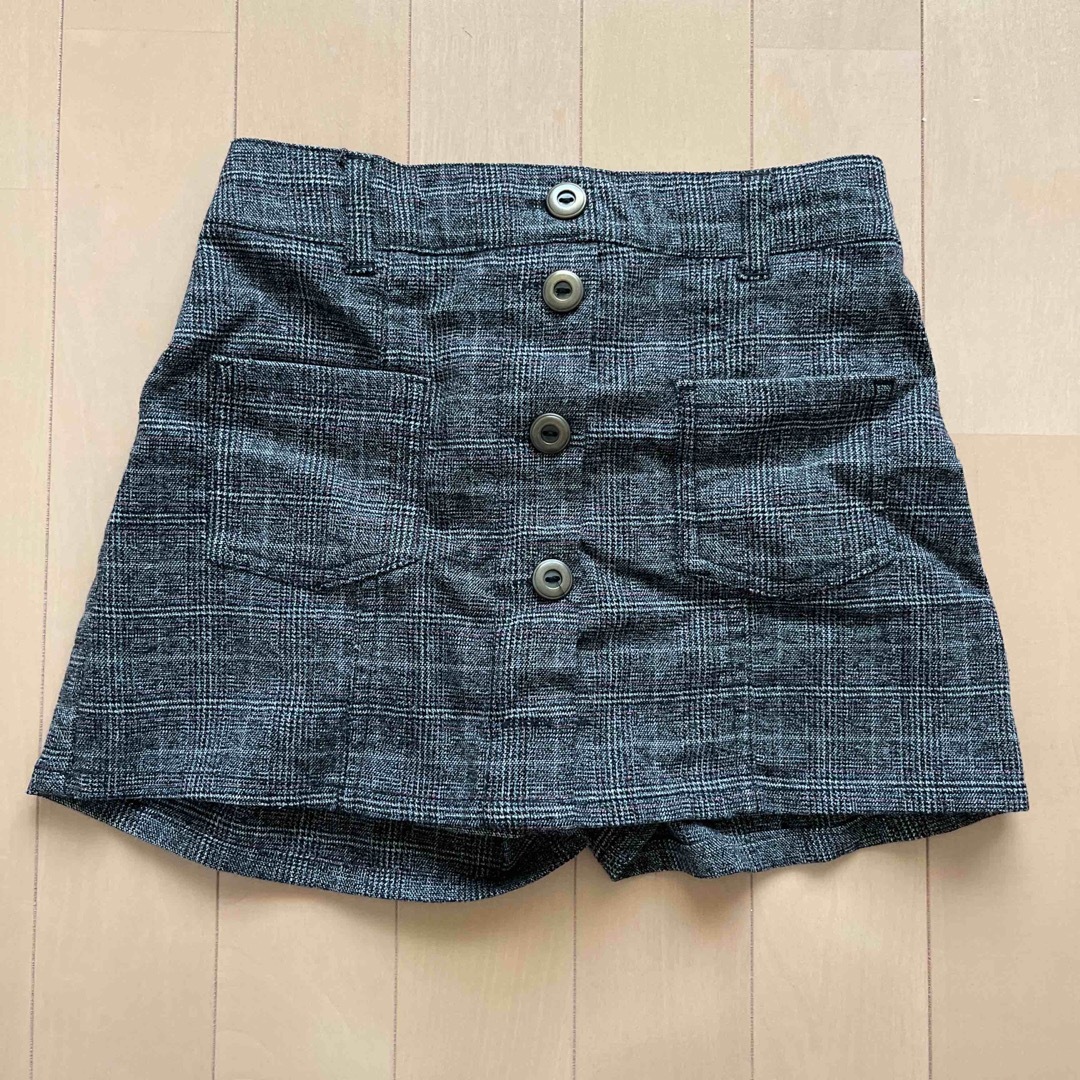 西松屋(ニシマツヤ)のグレンチェック　ショートパンツ キッズ/ベビー/マタニティのキッズ服女の子用(90cm~)(パンツ/スパッツ)の商品写真