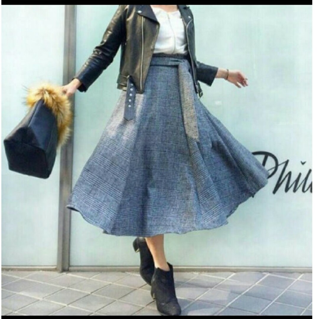 Mila Owen(ミラオーウェン)のウエストリボンフレアスカート　ミラオーウェン レディースのスカート(ひざ丈スカート)の商品写真
