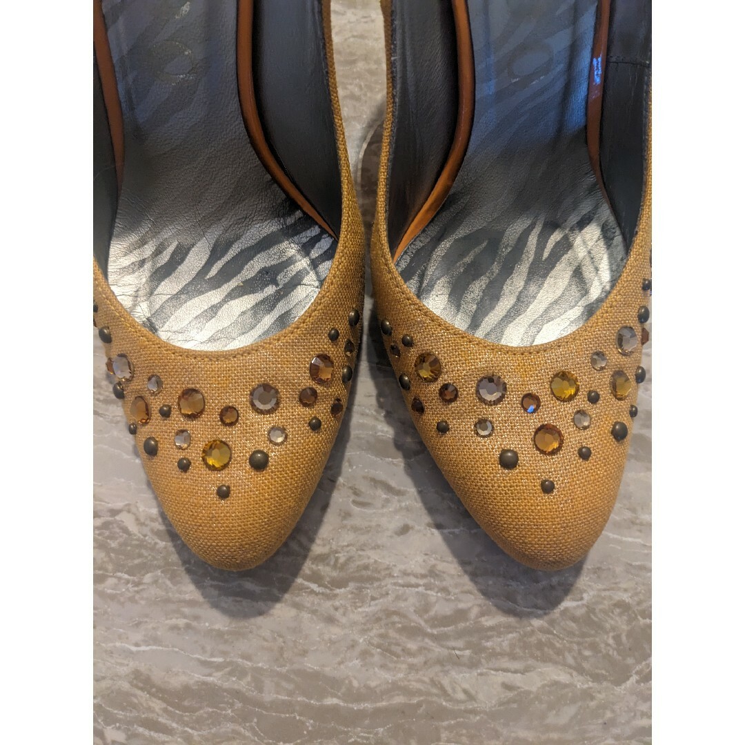 DIANA(ダイアナ)のTOZZOトゾー☆キラキラヒールパンプス21.5cm レディースの靴/シューズ(ハイヒール/パンプス)の商品写真