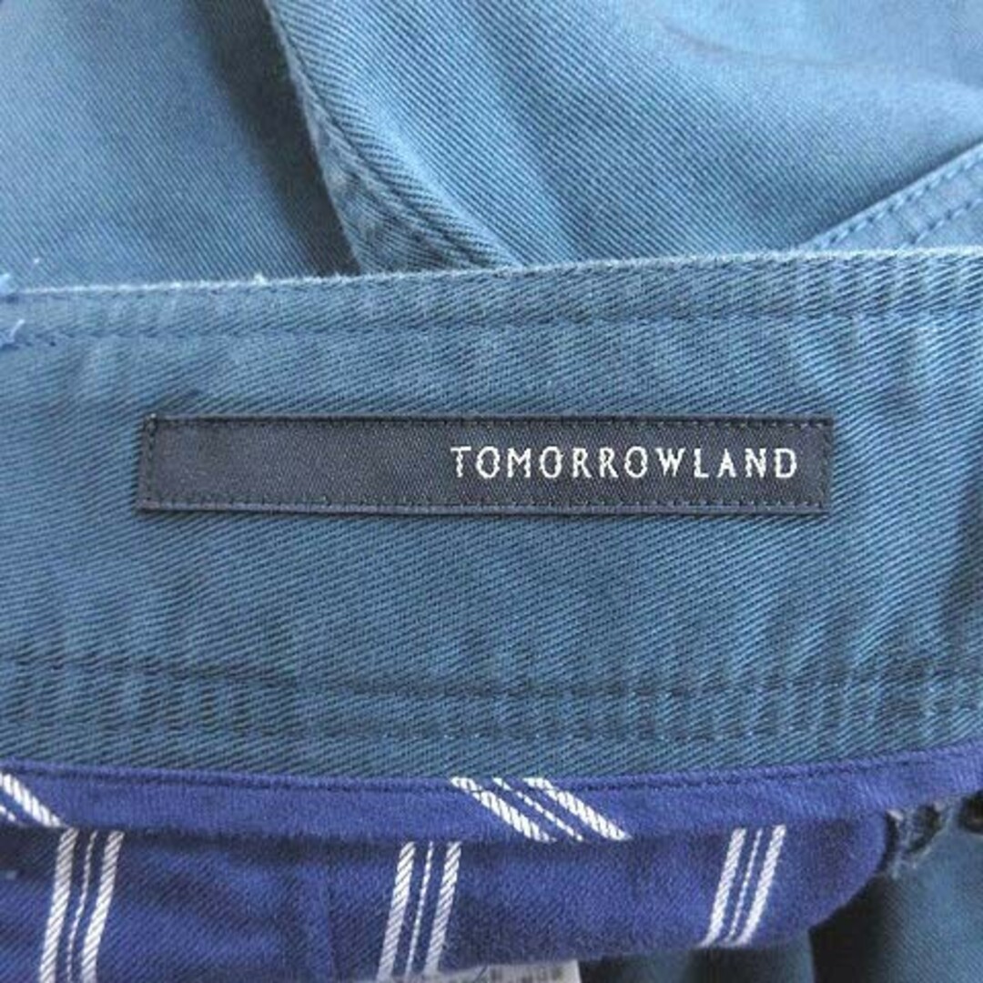 TOMORROWLAND(トゥモローランド)のトゥモローランド MIANI クロップドパンツ 44 青 ブルー メンズのパンツ(スラックス)の商品写真