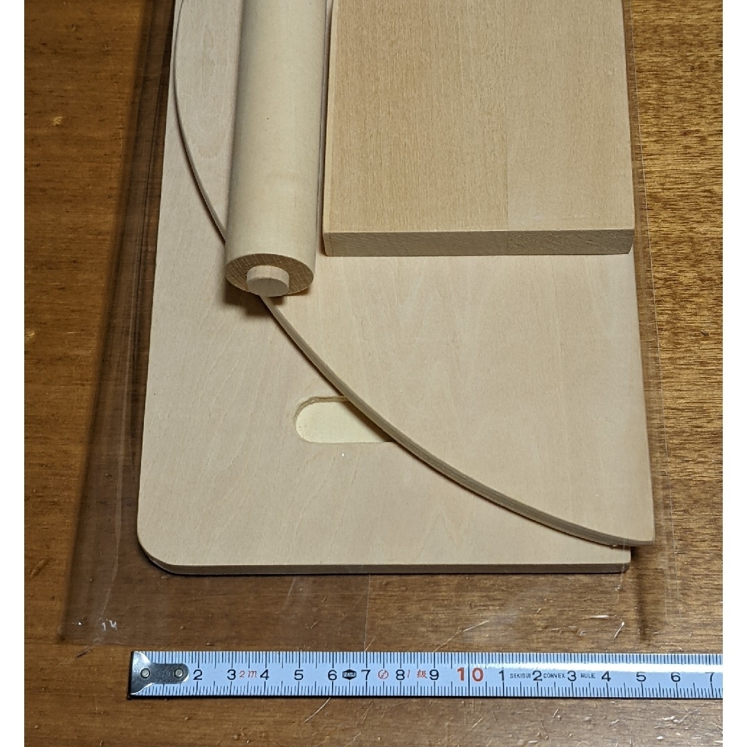 トールペイント白木　キッチンペーパーホルダー(棚付) ハンドメイドの素材/材料(その他)の商品写真