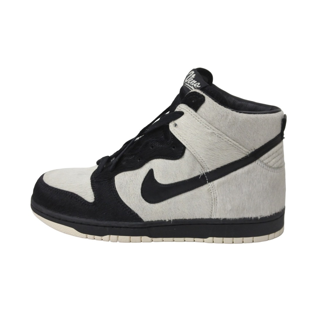 NIKE(ナイキ)の新品同様 NIKE ナイキ スニーカー DUNK HIGH PREMIUM UENO-PANDA ダンク ハイ 上野 パンダ 2008 27.5 323955-101 中古 56594 レディースの靴/シューズ(ブーツ)の商品写真