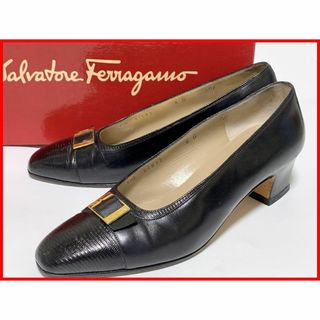 サルヴァトーレフェラガモ(Salvatore Ferragamo)のSalvatore Ferragamoフェラガモ 6≒23cm パンプス 黒 F(ハイヒール/パンプス)