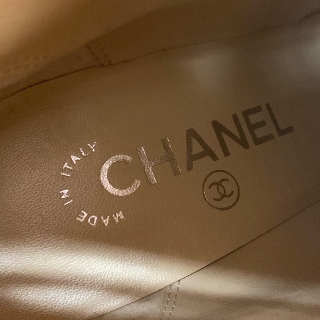 CHANEL(シャネル)のシャネル CHANEL ブーツ ショートブーツ 靴 シューズ ココマーク レースアップ ウール ベロア ブラウン レディースの靴/シューズ(ブーツ)の商品写真