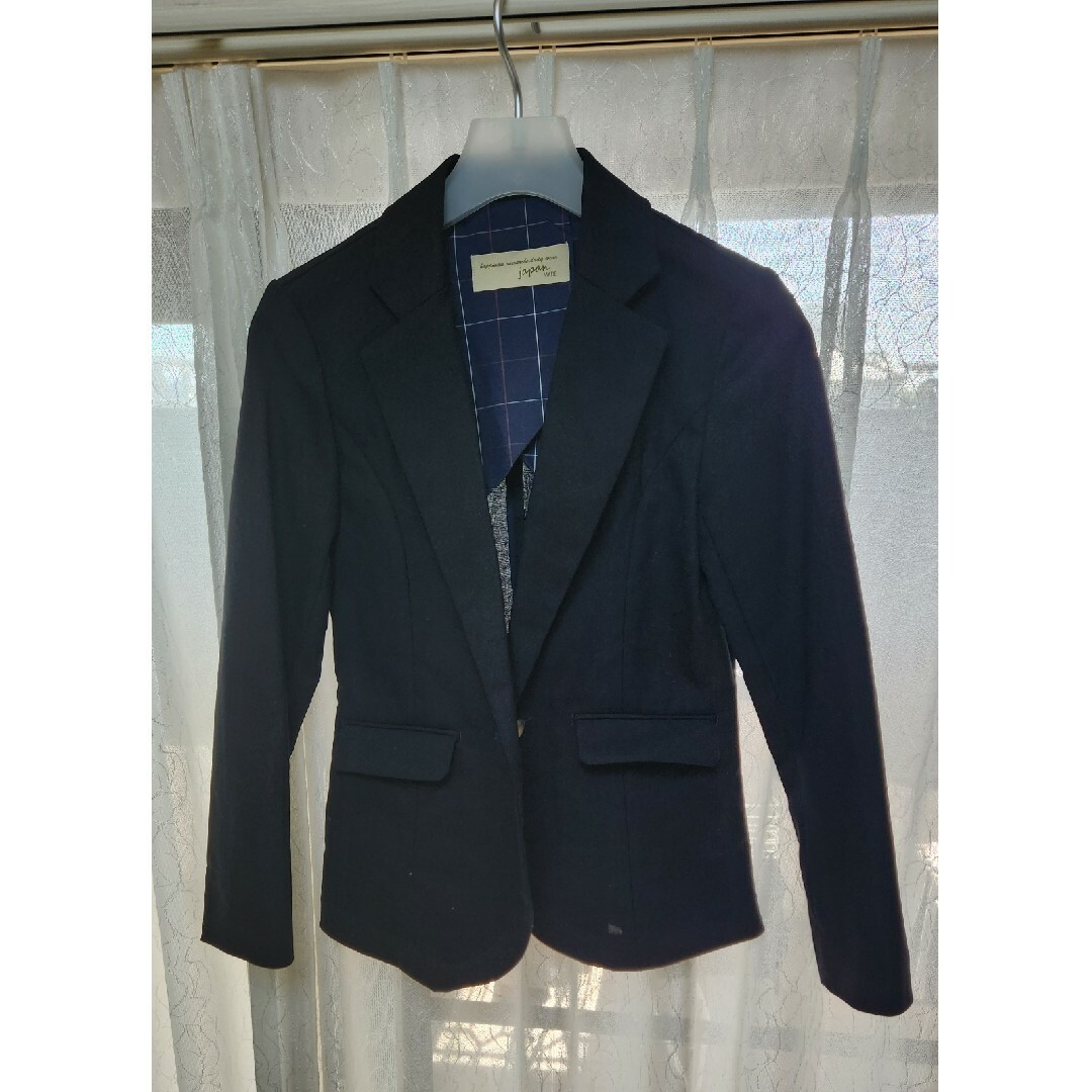 裏地の可愛い紺ジャケット レディースのジャケット/アウター(テーラードジャケット)の商品写真