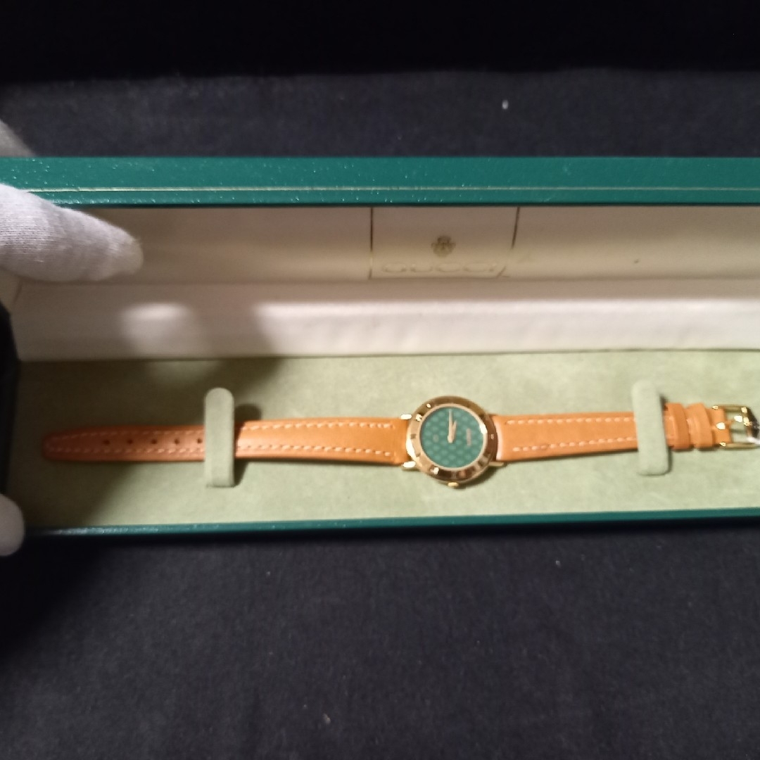 GUCCI 腕時計 レディース 3000L-