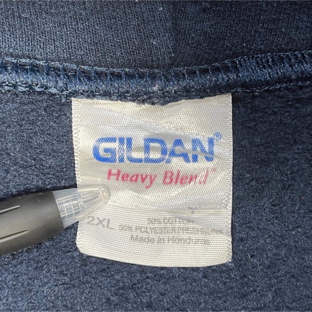 GILDAN(ギルタン)の【ギルダン】パーカー　消防士　斧　ファイヤーファイター　USA　紺色93 メンズのトップス(パーカー)の商品写真