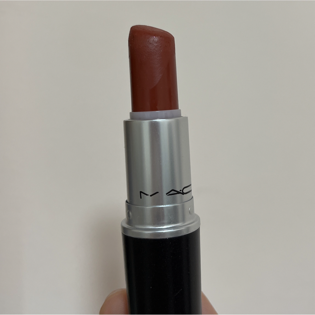 MAC(マック)のM・A・C リップスティック チリ コスメ/美容のベースメイク/化粧品(口紅)の商品写真