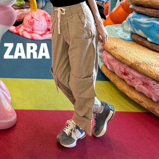 ザラ(ZARA)のZARA カーゴパンツ マルチポケットパンツ(ワークパンツ/カーゴパンツ)
