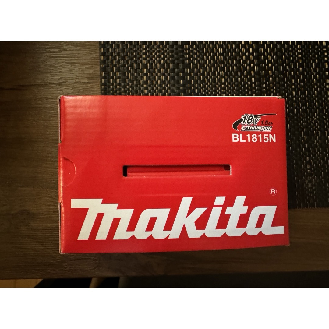 Makita(マキタ)の新品未使用品　マキタバッテリーBL1815 18V  1.5Ah 自動車/バイクのバイク(工具)の商品写真