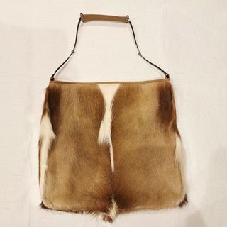 GUCCI(ファー ・ ショルダーバッグ)のフリマアイテム一覧 GUCCI(ファー ・ ショルダーバッグ)のフリマアイテム一覧