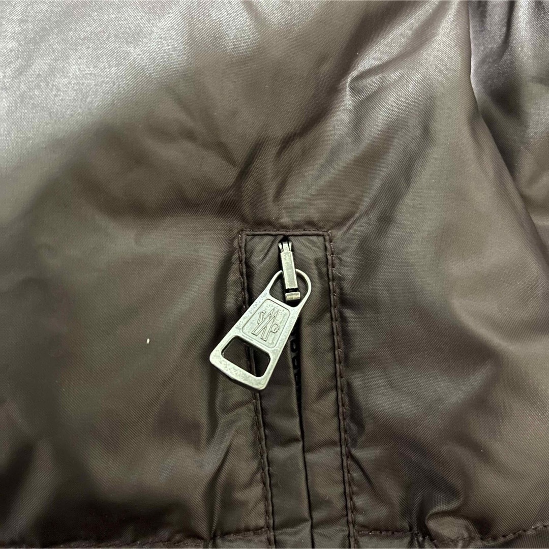 MONCLER(モンクレール)の✨極美品✨MONCLER ダウンジャケット BAZILLE バジーレ レディース レディースのジャケット/アウター(ダウンジャケット)の商品写真