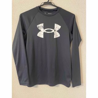 アンダーアーマー(UNDER ARMOUR)のアンダーアーマー　長袖(Tシャツ/カットソー)