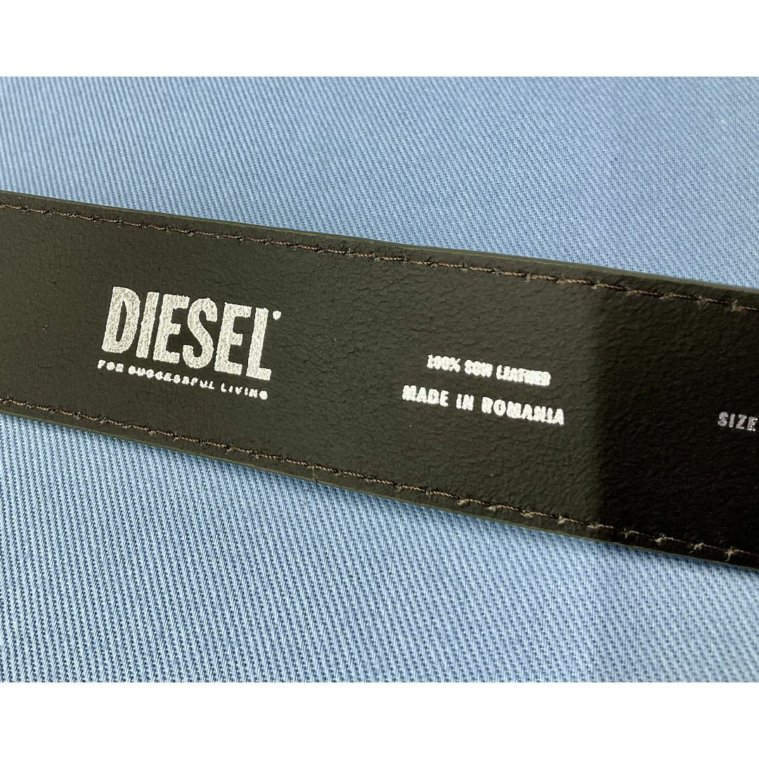 DIESEL(ディーゼル)のディーゼル　ベルト 26A23　サイズ 95　ダークグリーン　新品　X08893 メンズのファッション小物(ベルト)の商品写真