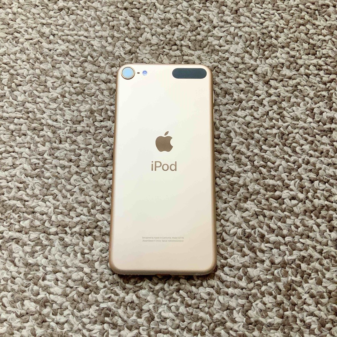 iPod touch(アイポッドタッチ)のiPod touch 第7世代 128GB Appleアップル アイポッド 本体 スマホ/家電/カメラのオーディオ機器(ポータブルプレーヤー)の商品写真