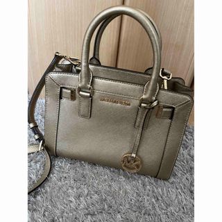 マイケルコース(Michael Kors)のマイケルコース　鞄(ハンドバッグ)